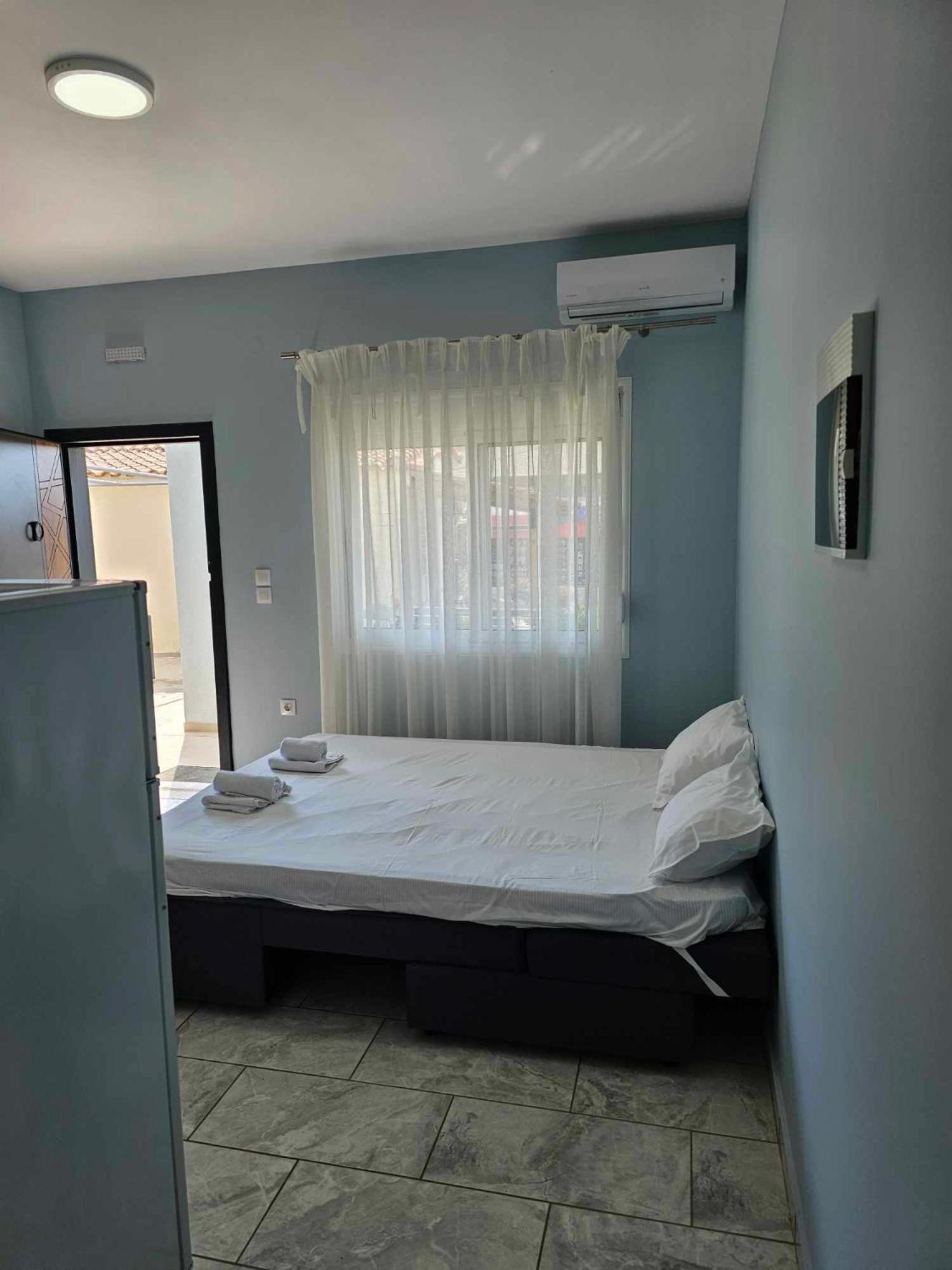 Efi Apartments Фанаріон Екстер'єр фото